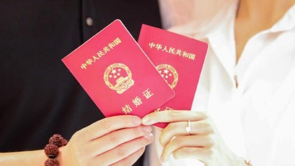 多地公布今年七夕结婚登记数据，上海创近十年来七夕结婚登记量新高